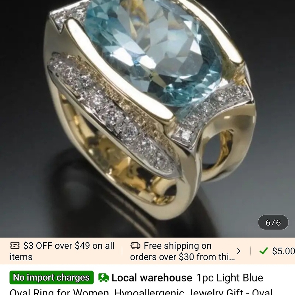 Elegant Gold and Blue Gemstone Ring